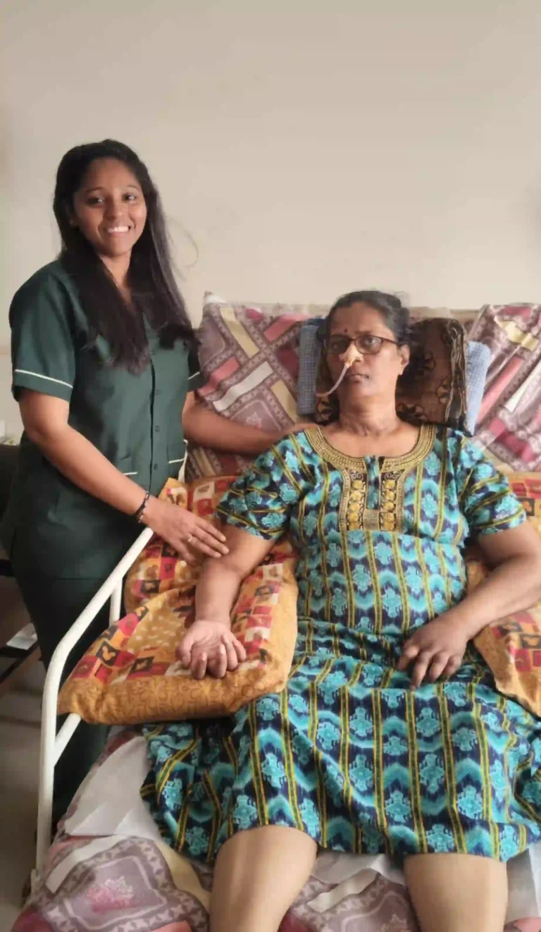 Mahara caregiver providing specialized home nursing and ICU care to a patient